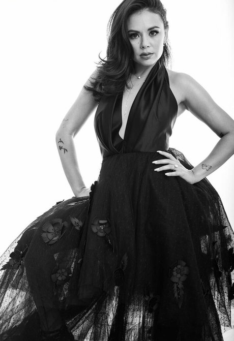 Janel Parrish pornstar hd pics