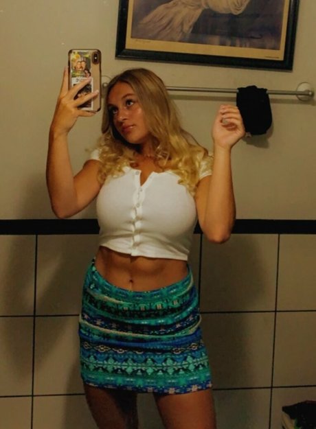 big tits riding onlyfans sexy naked img