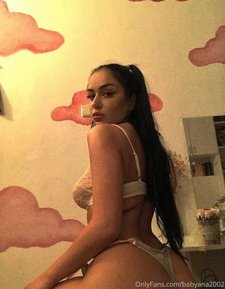 babyana2002 naked star picture