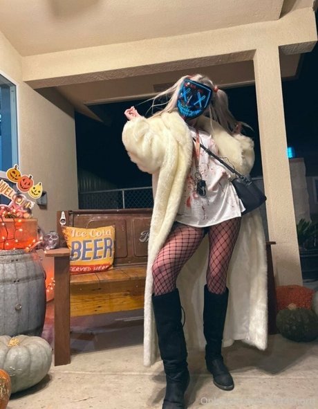 cort4shortt art star image