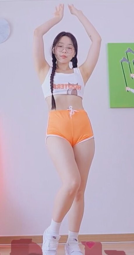 Ninibae Sang A Yonini exclusive pornstar images