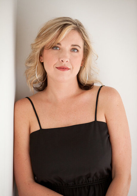 amateur blonde onlyfans sexy images