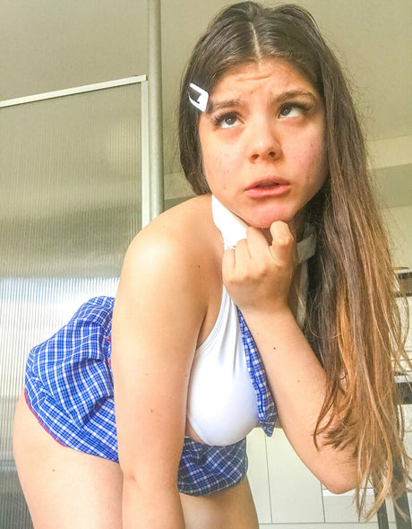 20 years old onlyfans sexy naked pictures