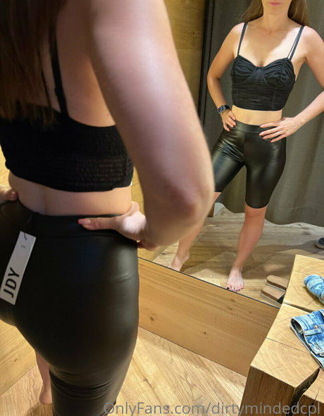 mom feet onlyfans hot sexy picture