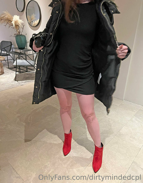 chicks with dicks onlyfans nude pictures