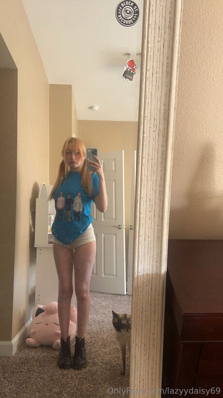 Lazyydaisy69 Profile Pic