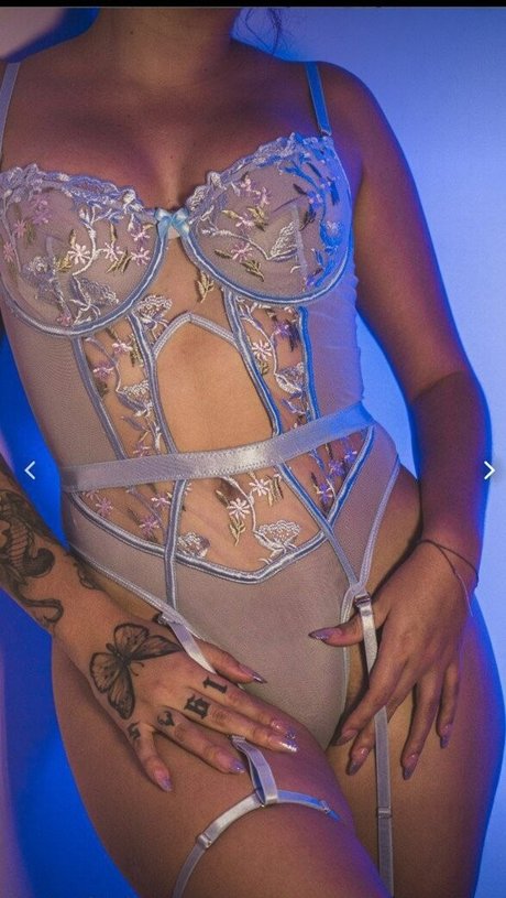 Marianyyaa sexy model gallery