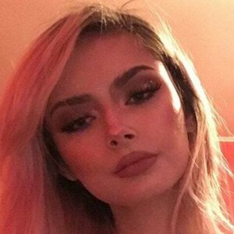 asian shemale onlyfans pornographic gallery