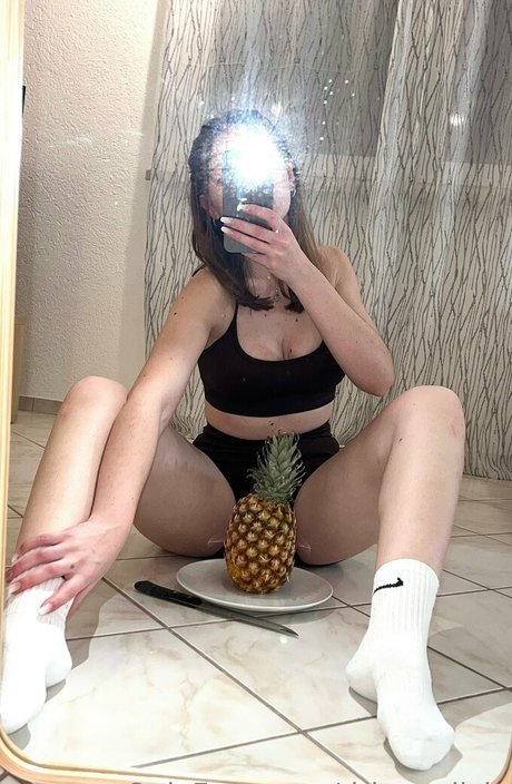 eating onlyfans art nude gallery