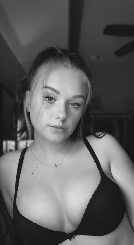 rosikarterkiss pornstar adult img