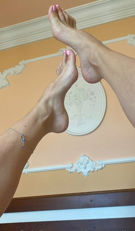 lips onlyfans beautiful pic