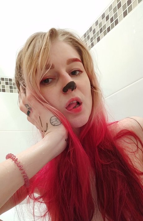 british redhead onlyfans sexy nude photo