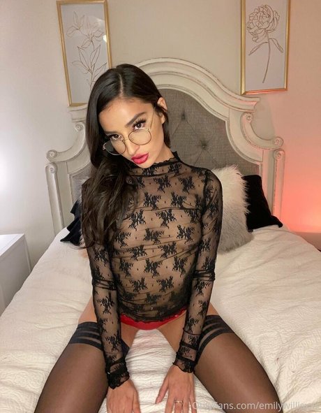 lips onlyfans hot naked photo