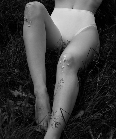 Nicole Vaunt exclusive model img