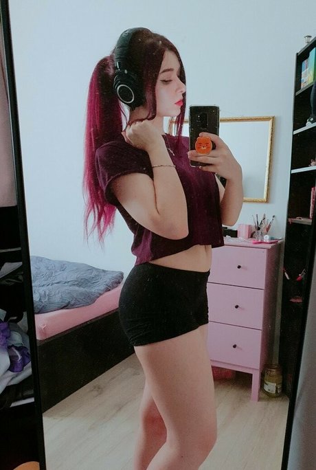 YuliCxlibri model nice galleries