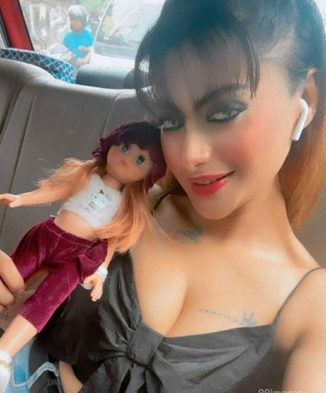 goth teen onlyfans sexy nudes image