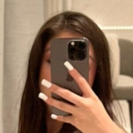 Ashley G pornographic actress picture