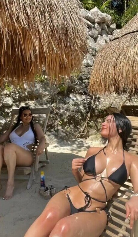 asian onlyfans adult pics