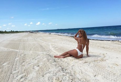 Ana Lucia Vega beautiful pornstar picture