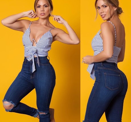 Ana Lucia Vega star image