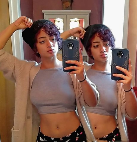 lesbian orgy onlyfans hot pics