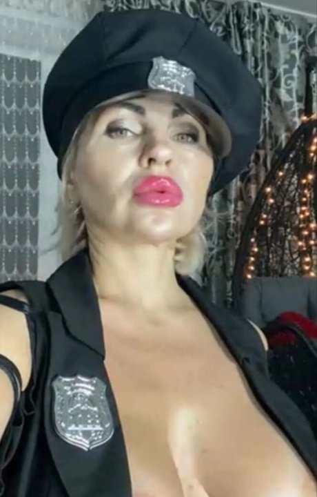 Hotnessi Best Profile Photo