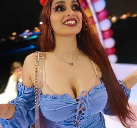 pink hair onlyfans beautiful pics