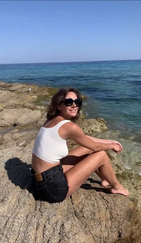 lingerie milf onlyfans pornos pictures