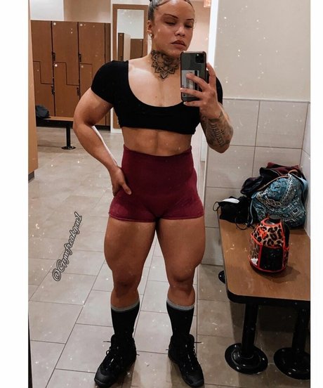 Gymfreakgen1 xxx star img