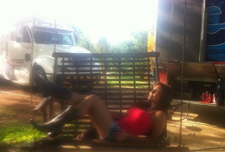 Angelique Boyer naked model image