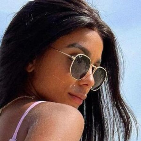 Brunna Goncalves top actress archive