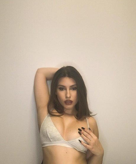 BadLexa beautiful model pictures