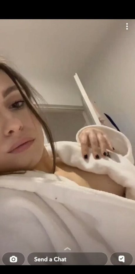 BadLexa nudes star photo