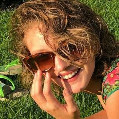 Maria Andrea Araujo pretty star pics