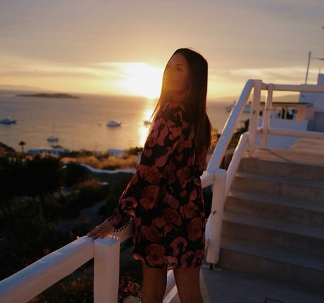 Laura Wontorra nice actress galleries