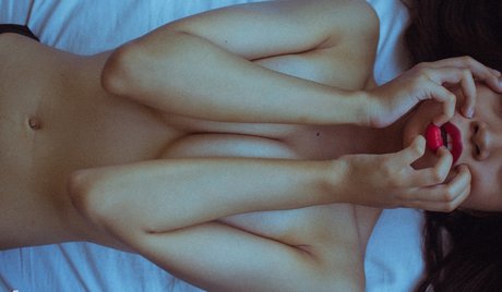 aerukomiao pornstar free pic