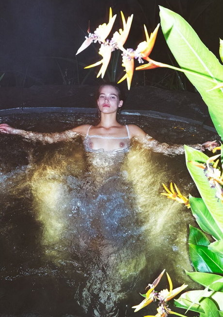 Ishh pornstar top pics