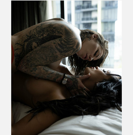 HyIey Vernon hd actress pics