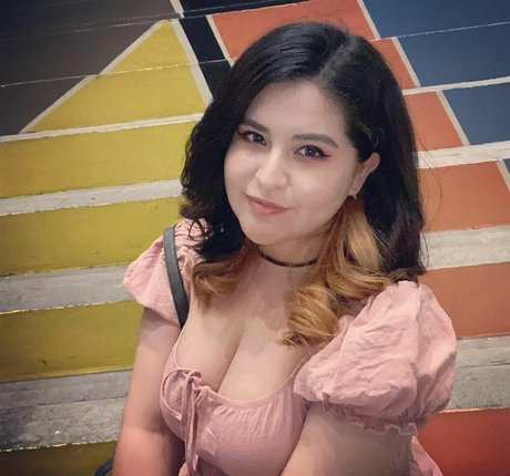 Dani Stocking sexy pornstar gallery