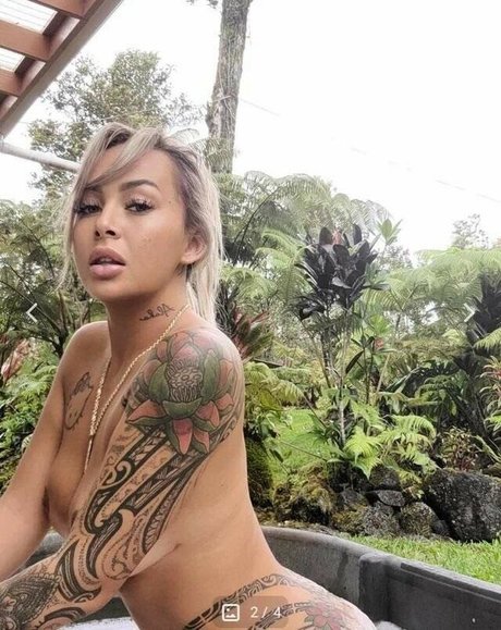 Kiheihunneh Hawaii Chick nude pornstar img