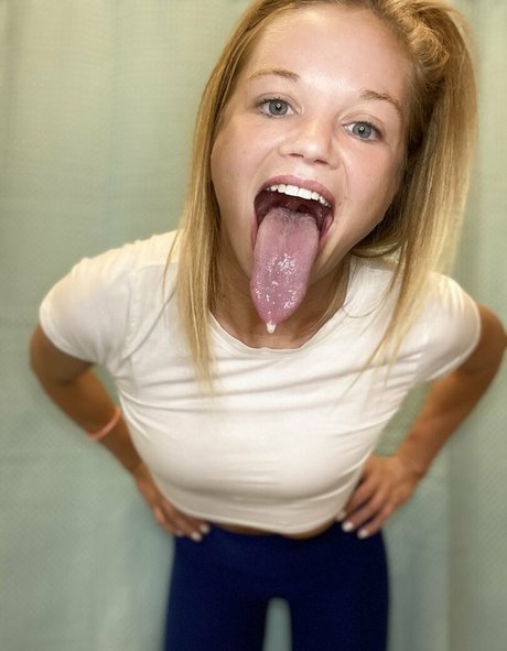 katelynlongtongue hd star photos