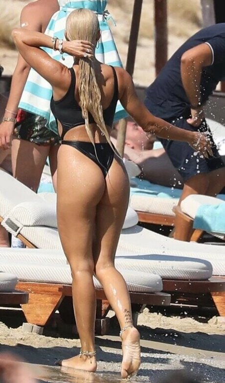 Ioanna Touni model erotic pic