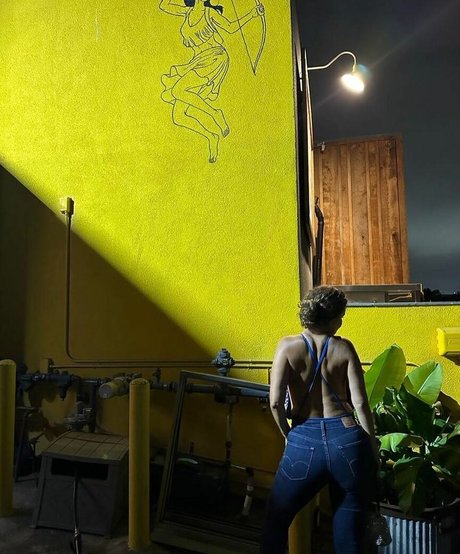 Abi Maria Gomez model hd photos