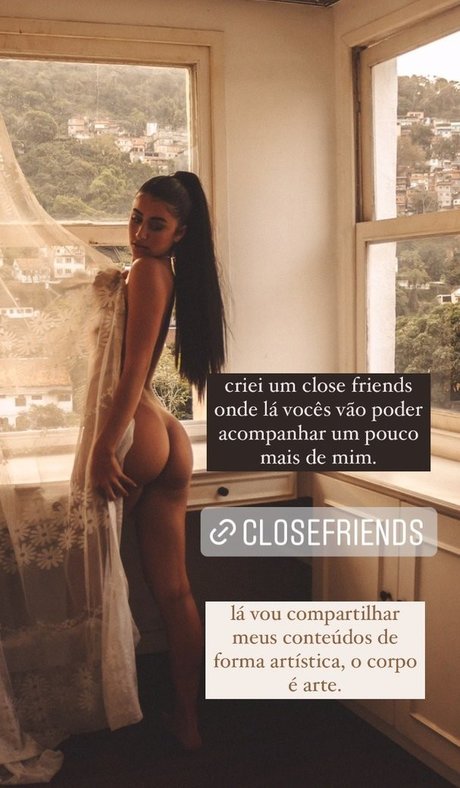 Helen Santana exclusive model photo