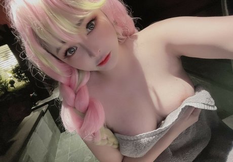 MimiChan art pornstar pics