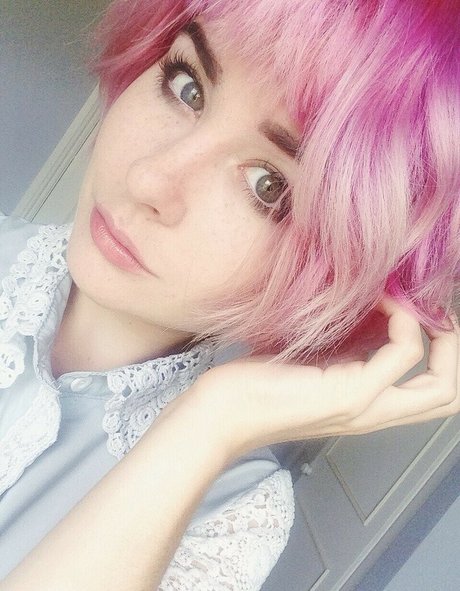 Leahloveschief model hd gallery