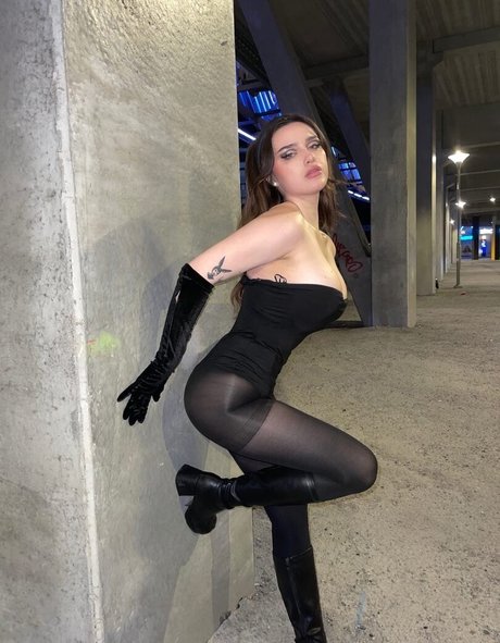 xHot slutx model beautiful galleries