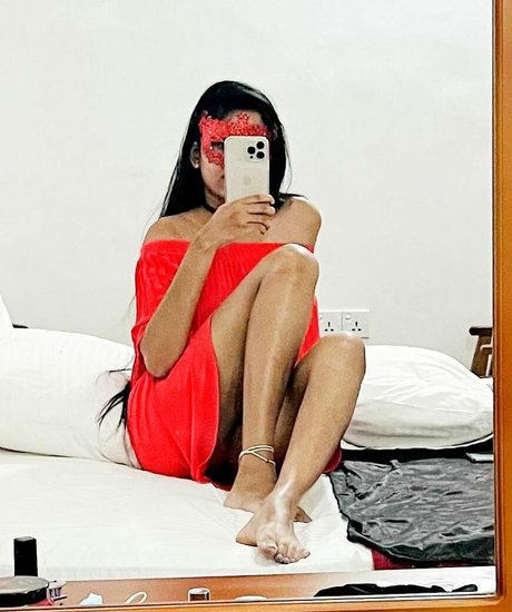 Neha Flex naked pornstar gallery