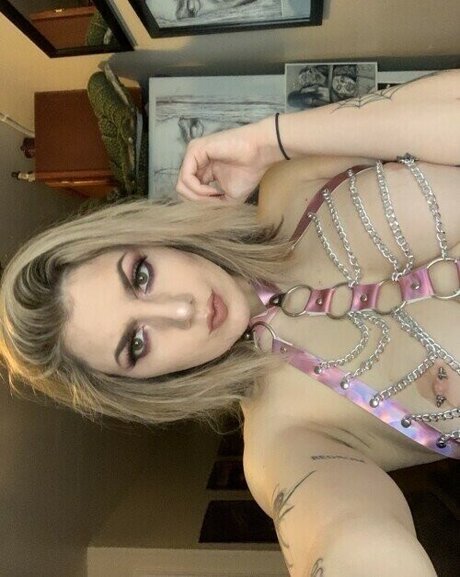 Xxxorcist model nude image