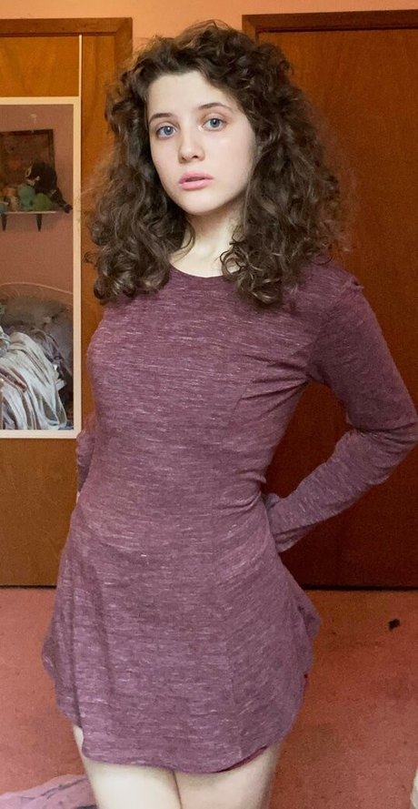 ApartmentFluffy7589 naked actress pic